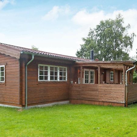 6 Person Holiday Home In F Rvang Fårvang Rom bilde